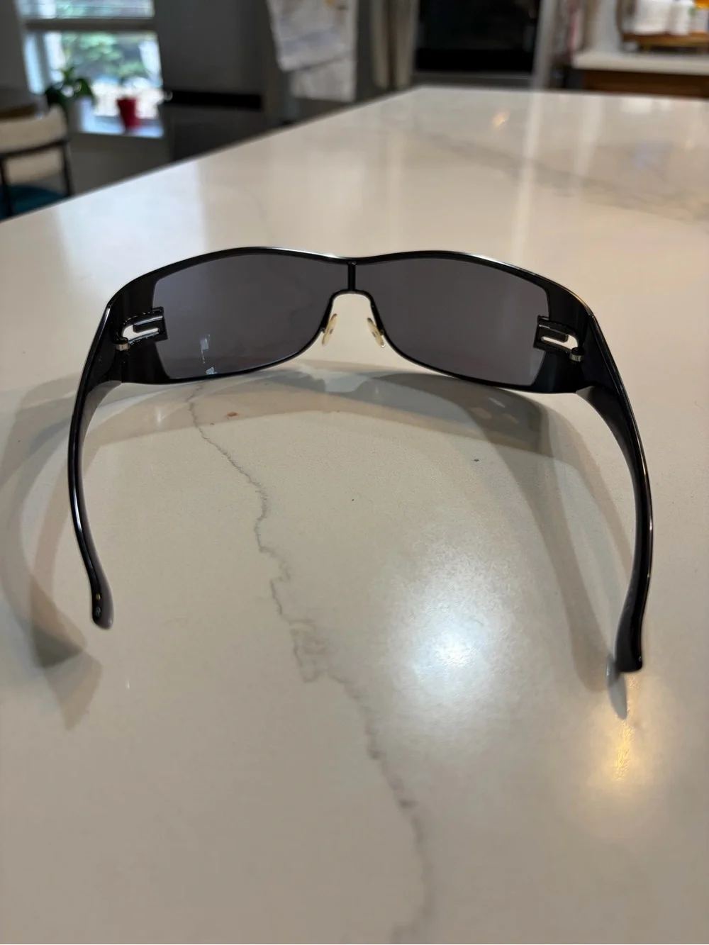 GUCCI Sunglasses Black GG1804/S flame 14cm temple 11.5cm Bs263